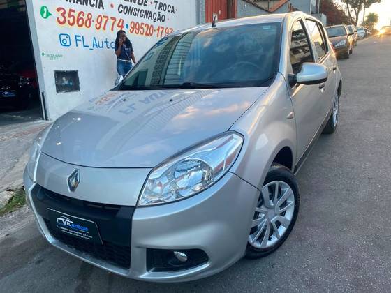 RENAULT SANDERO 1.6 EXPRESSION 8V FLEX 4P MANUAL RENAULT SANDERO 1.6 EXPRESSION 8V FLEX 4P MANUAL
